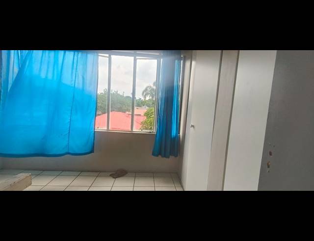 1 BEDROOM APARTMENT FOR SALE IN PRETORIA GARDENS
